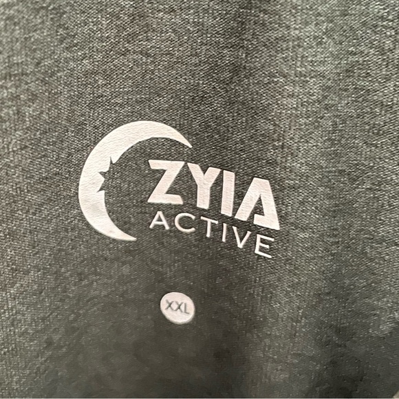 ZYIA - Picture 5 of 5